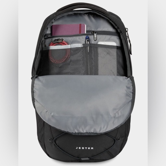 The North Face backpack - Picture 5 of 8